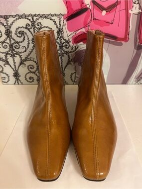 About Arianne Camel Patent Leather Ankle Boots Kitten Heel Size 37 NWOB